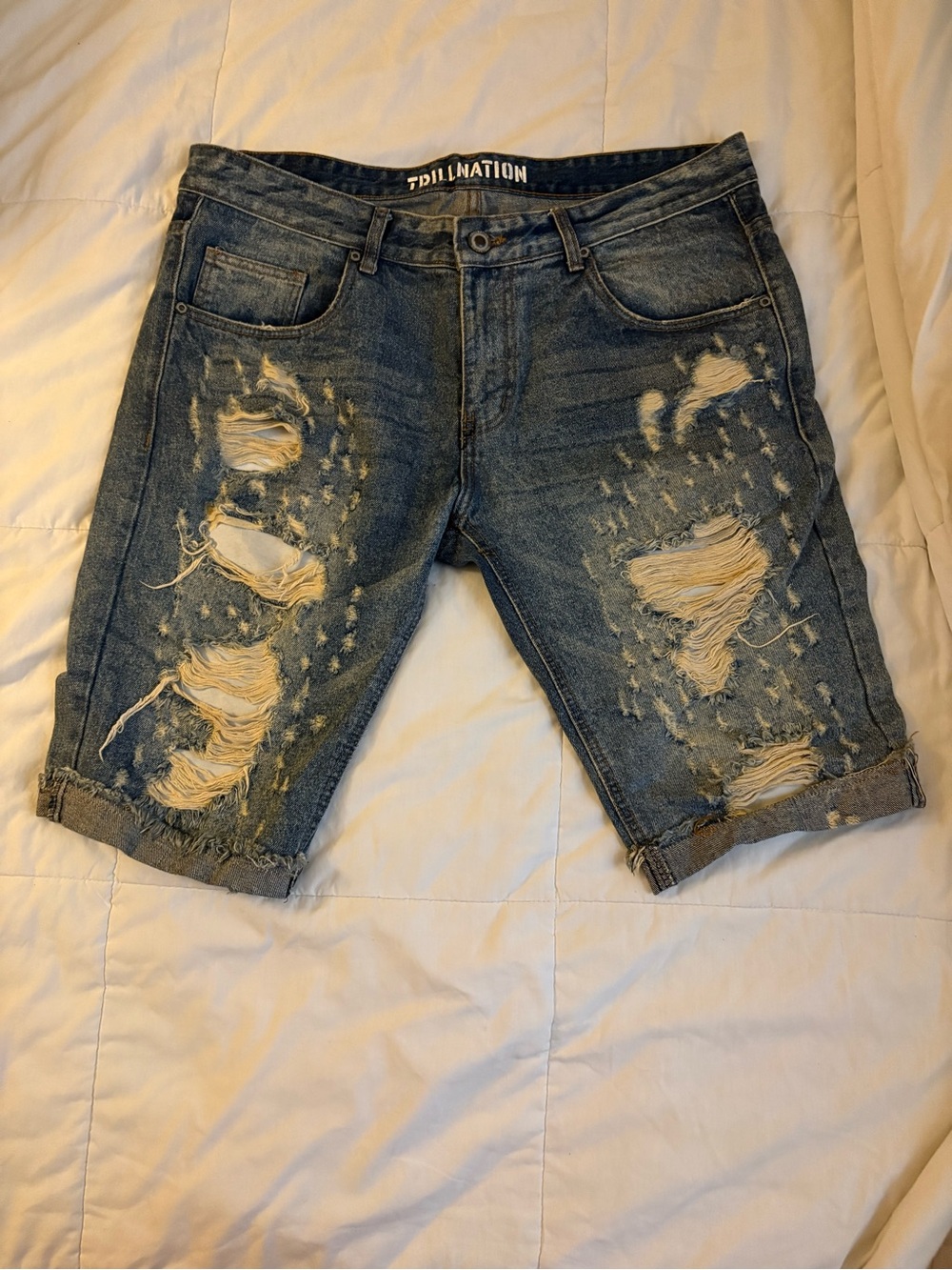 Distressed Roll-Cuff Men's Denim Shorts - - Blue